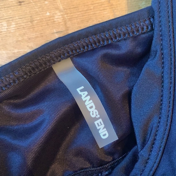 Lands End Black Tankini Top with Built-In underwire bra. - Picture 2 of 6